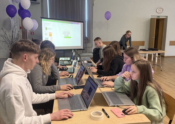 Darbnīcas par digitālo rīku izmantošanu skolēnu pašpārvaldēm “Nākotnes darbnīca”