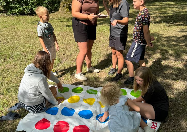 Jauniešu pikniks Atašienē