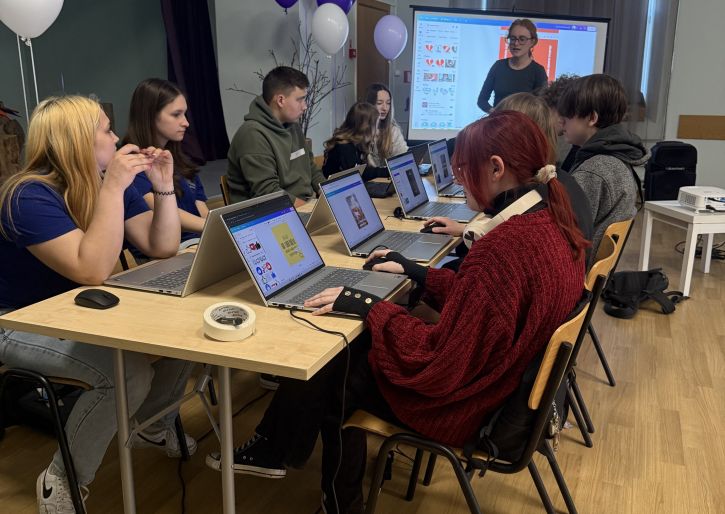 Darbnīcas par digitālo rīku izmantošanu skolēnu pašpārvaldēm “Nākotnes darbnīca”