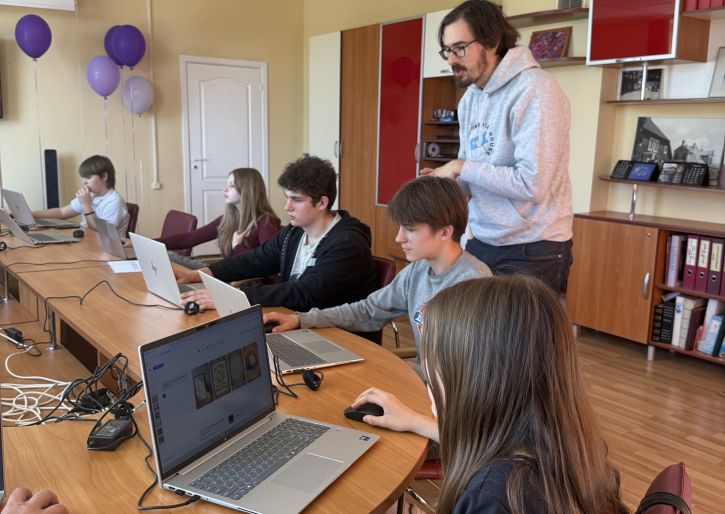 Darbnīcas par digitālo rīku izmantošanu skolēnu pašpārvaldēm “Nākotnes darbnīca”