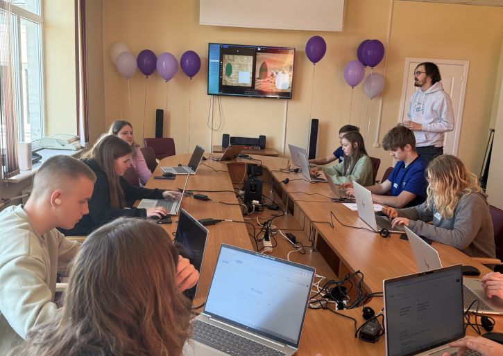 Darbnīcas par digitālo rīku izmantošanu skolēnu pašpārvaldēm “Nākotnes darbnīca”