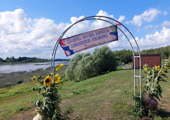 Jēkabpils novada jauniešu sadraudzības pasākums atpūtas vietā 