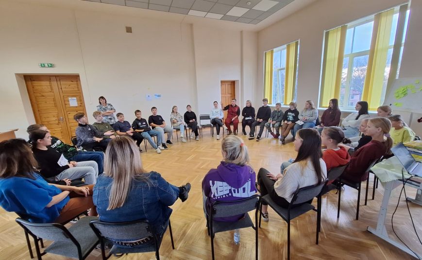 Zasas vidusskolā notikusi projekta “ JĀ draudzībai!” 2.aktivitāte