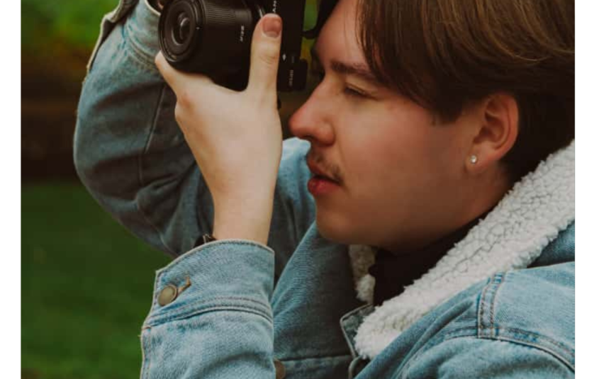 No kadra līdz gatavam attēlam – jaunieši pilnveido prasmes fotogrāfijā un pēcapstrādē